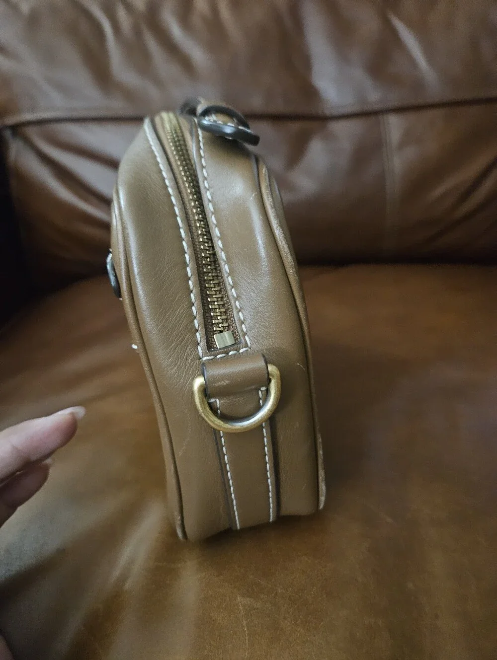 Tory Burch Brown Leather Crossbody Camera Bag Gold Hardware No Strap Read